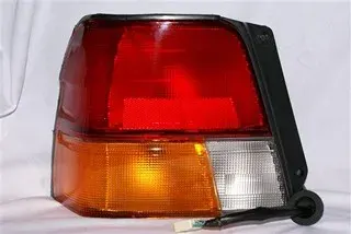 FAROL TRA IZQ TOYOTA TERCEL 94 DEPO