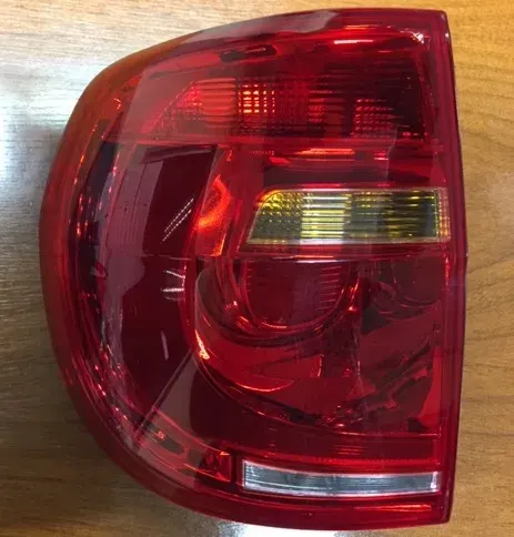 FAROL TRA IZQ VW FOX CROSSFOX CRISTAL