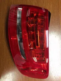FAROL TRA DER AUDI A4 09 (WAGON) DEPO