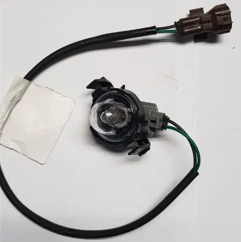 FAROL MATRICULA TOYOTA HILUX VIGO 2004-2015