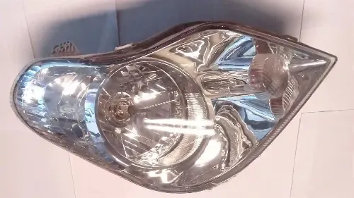 SEMIOPTICA DER FAW V70