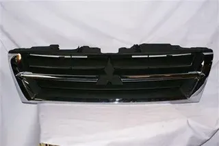 CARETA MITSUBISHI MONTERO 01 (CRO)