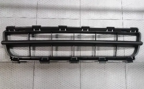 REJILLA PARAG DEL RENAULT CLIO 06