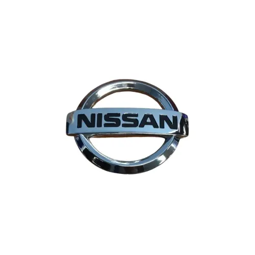 EMBLEMA CARETA NISSAN MARCH 11