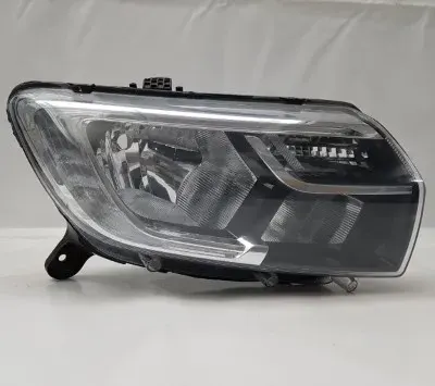SEMIOPTICA DER RENAULT LOGAN-SANDERO 20 (LED)