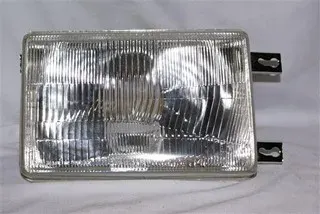 SEMIOPTICA DER MAZDA 626 81 DEPO