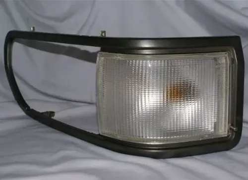 ARO FAROL DER KIA BESTA 92