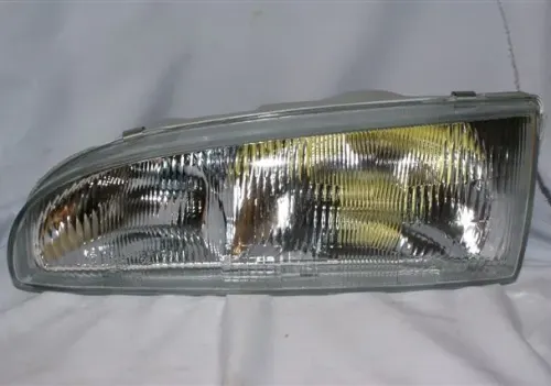 SEMIOPTICA IZQ HYUNDAI H100 96