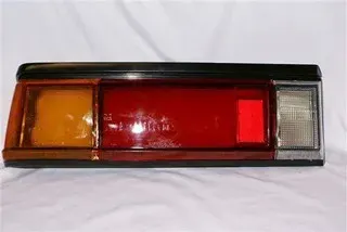 FAROL TRA IZQ TOYOTA COROLLA 81 DEPO