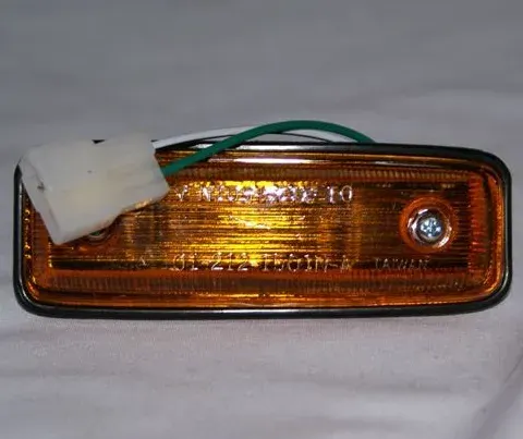 FAROL GUARDABARRO TOYOTA HILUX-NISSAN 100A 80