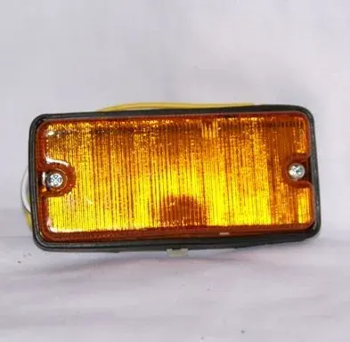 FAROL GUARDABARRO ISUZU KB 81 (AMB)