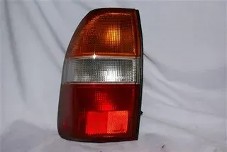 FAROL TRA IZQ MITSUBISHI L200 97 DEPO