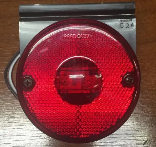 FAROL LATERAL UNIVERSAL LED CON SOPORTE ROJO