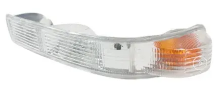 FAROL DEL DER MB ACCELO 915 (B)