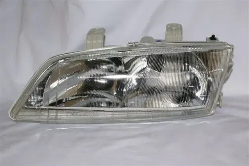 SEMIOPTICA IZQ NISSAN PRIMERA