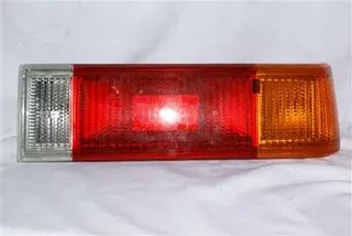 FAROL TRA DER MITSUBISHI COLT 81